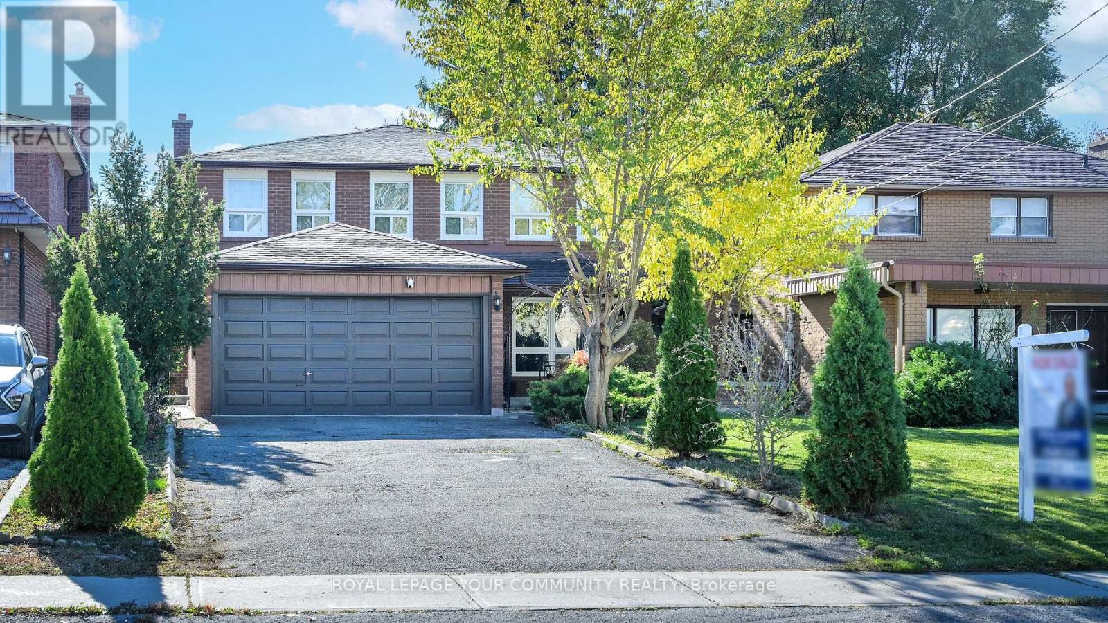 59 Oak Avenue, Richmond Hill, Ontario  L4C 6R5 - Photo 2 - N12584672