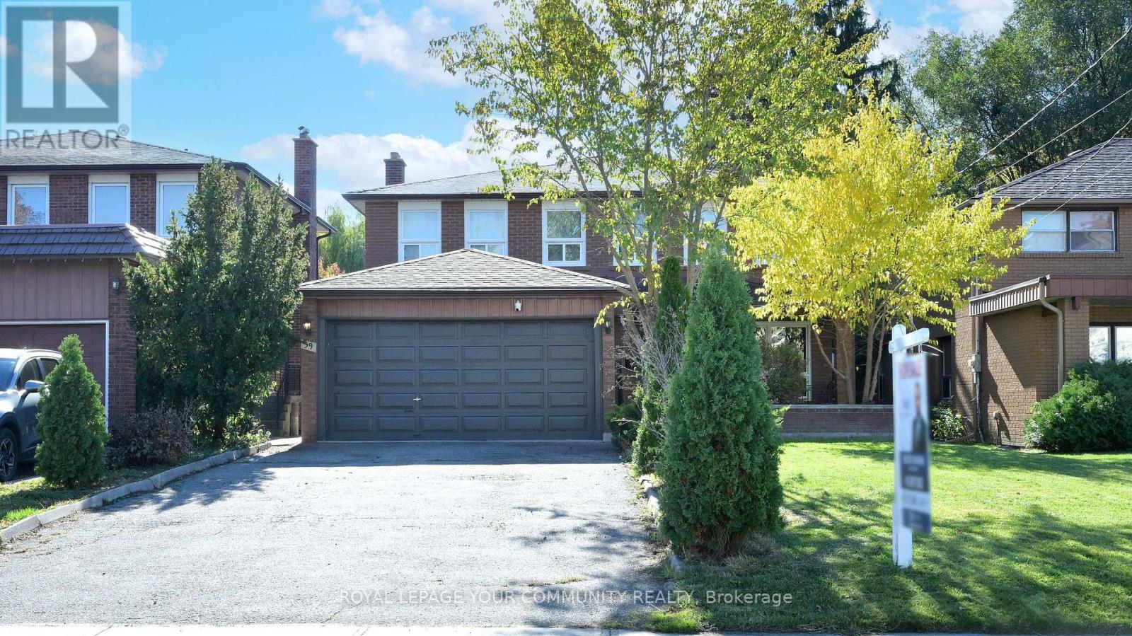 59 Oak Avenue, Richmond Hill, Ontario  L4C 6R5 - Photo 5 - N12584672