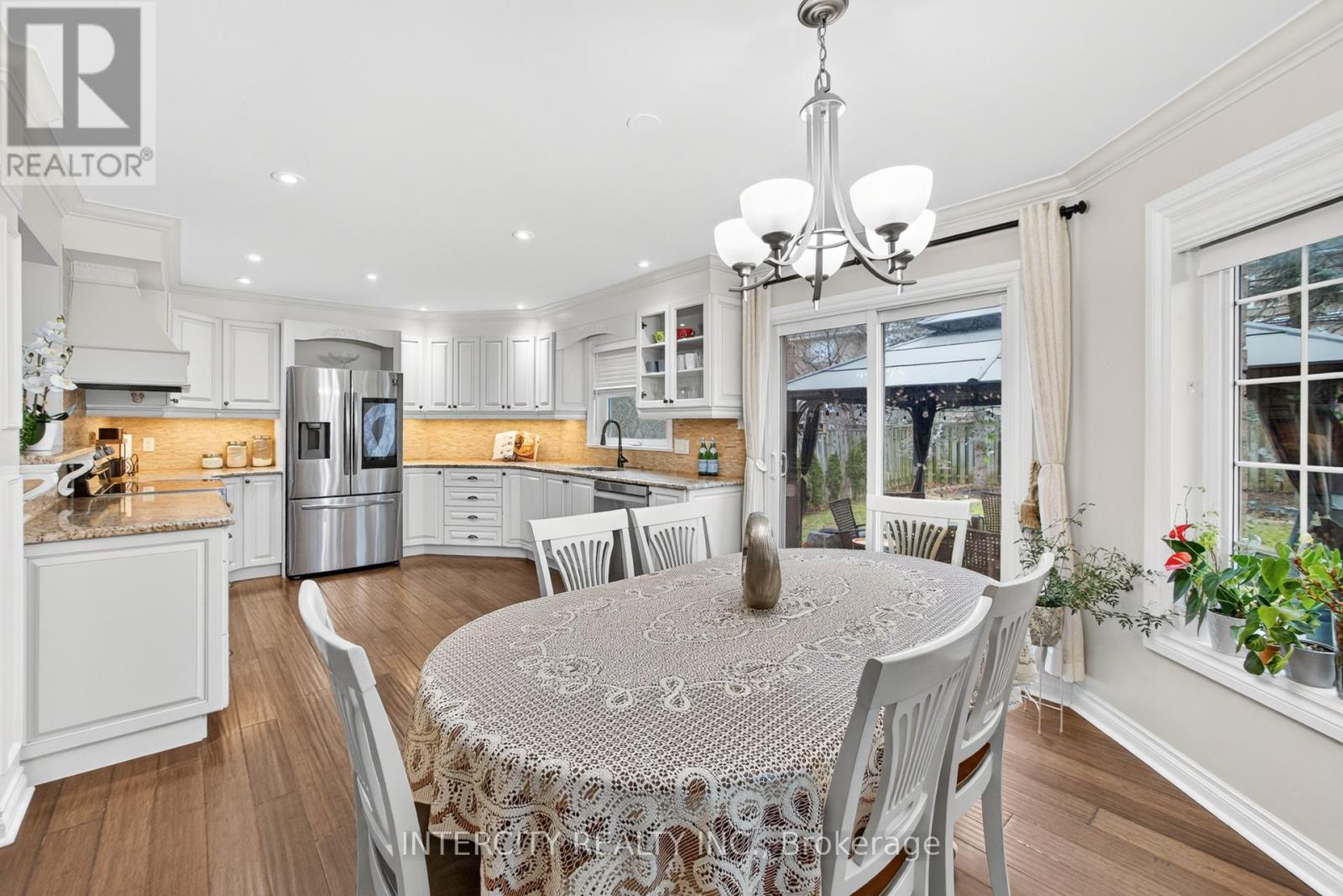 63 Deerglen Terrace, Aurora, Ontario  L4G 6Y2 - Photo 12 - N12584702