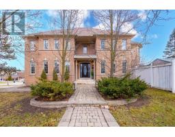 63 DEERGLEN TERRACE, Aurora, Ontario