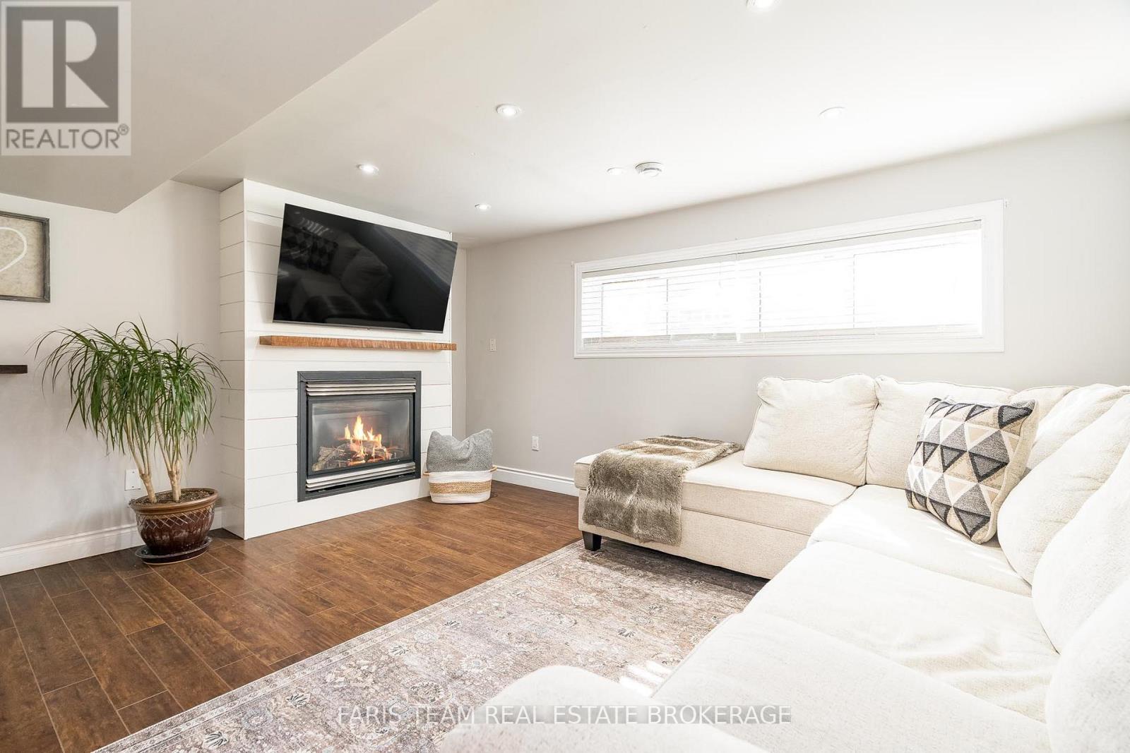 7 Gowan Road, Oro-Medonte (Shanty Bay), Ontario  L0L 2L0 - Photo 26 - S12584692