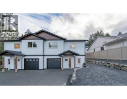 668 Sanderson Rd Ladysmith