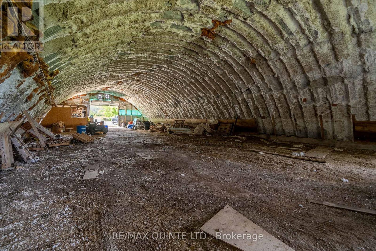 595 Elmbrook Road, Prince Edward County, Ontario  K0K 2T0 - Photo 39 - X12584748