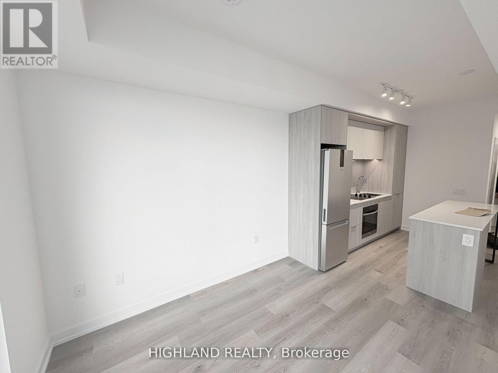 1911 - 395 Square One Drive, Mississauga, Ontario  L5B 0P6 - Photo 3 - W12584478