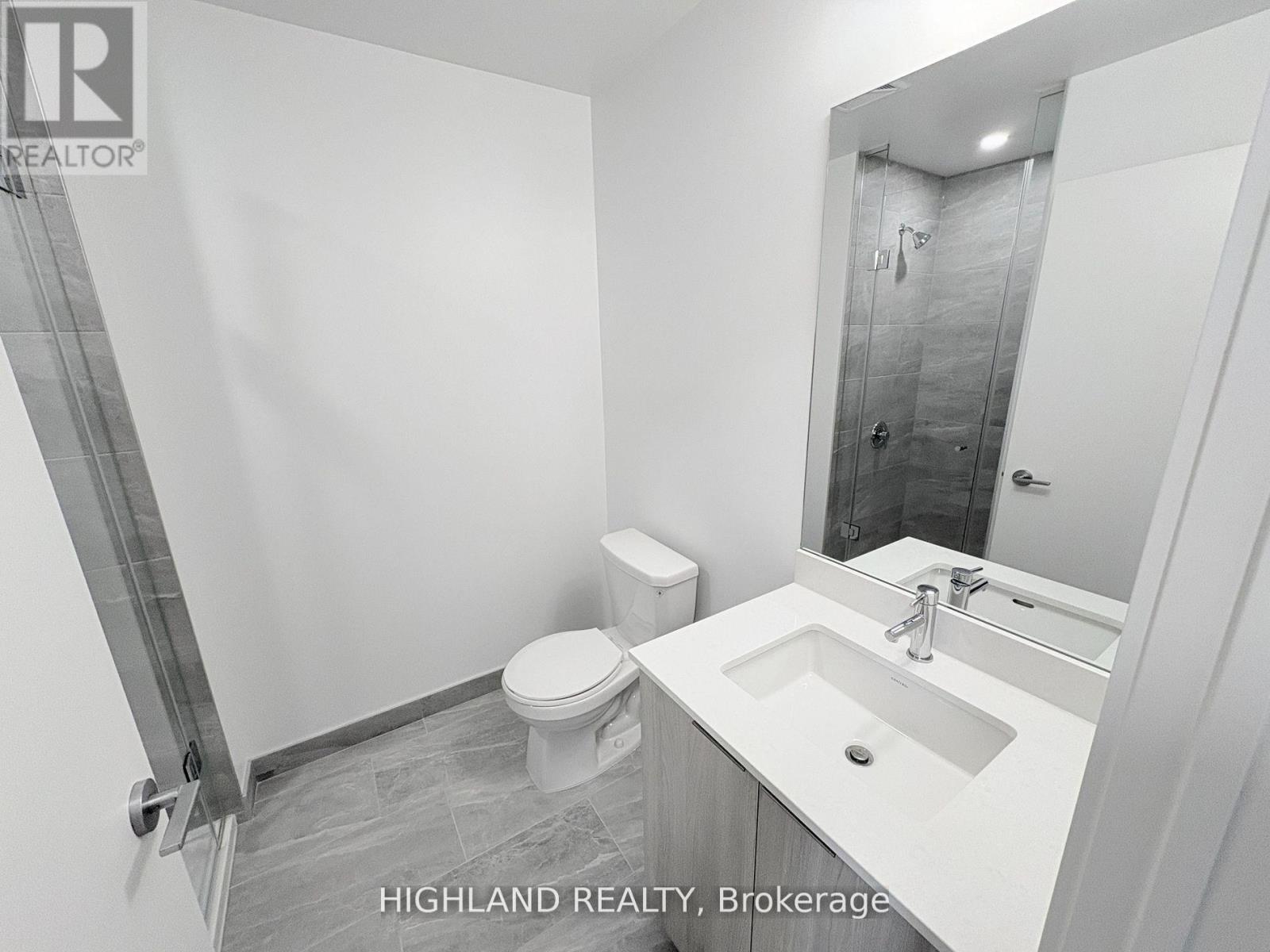 1911 - 395 Square One Drive, Mississauga, Ontario  L5B 0P6 - Photo 7 - W12584478