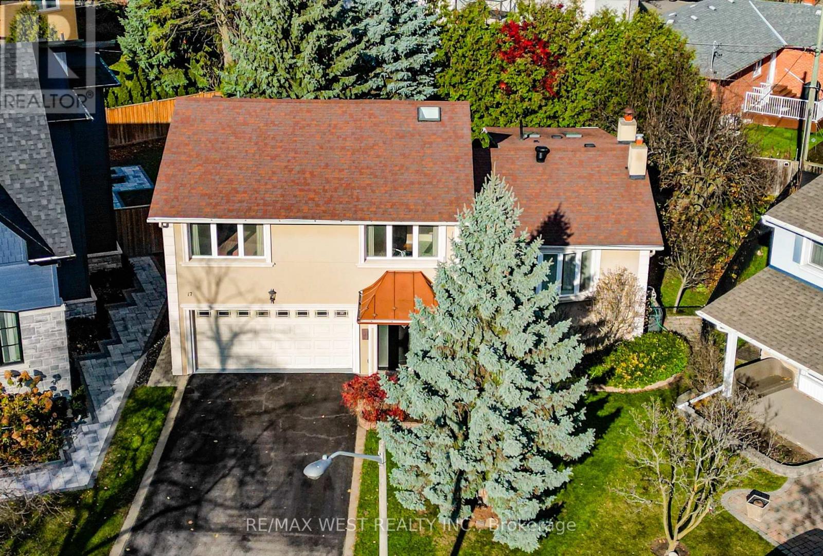 17 CLAY COURT, Toronto, Ontario