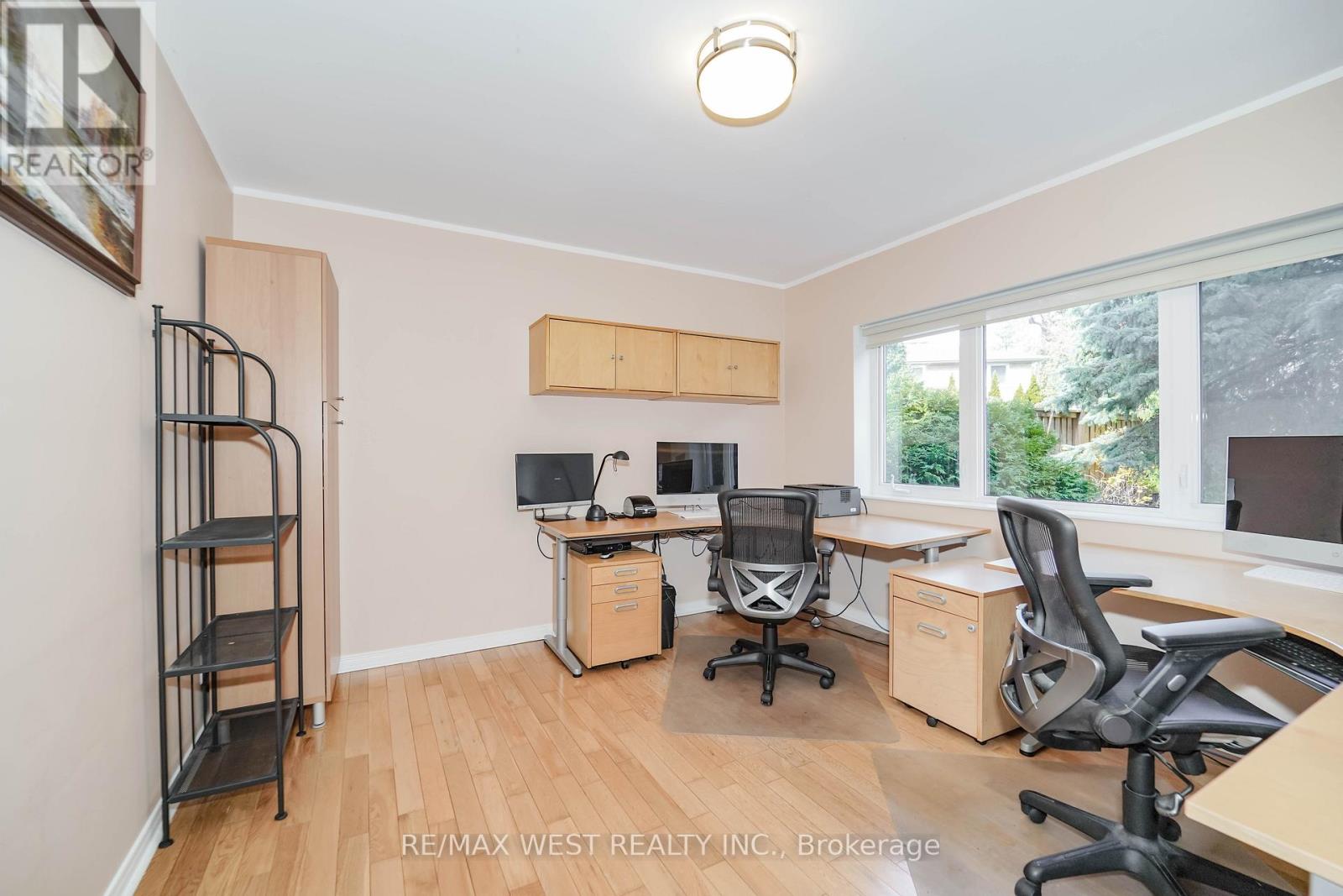 17 Clay Court, Toronto, Ontario  M9A 4S2 - Photo 13 - W12584494