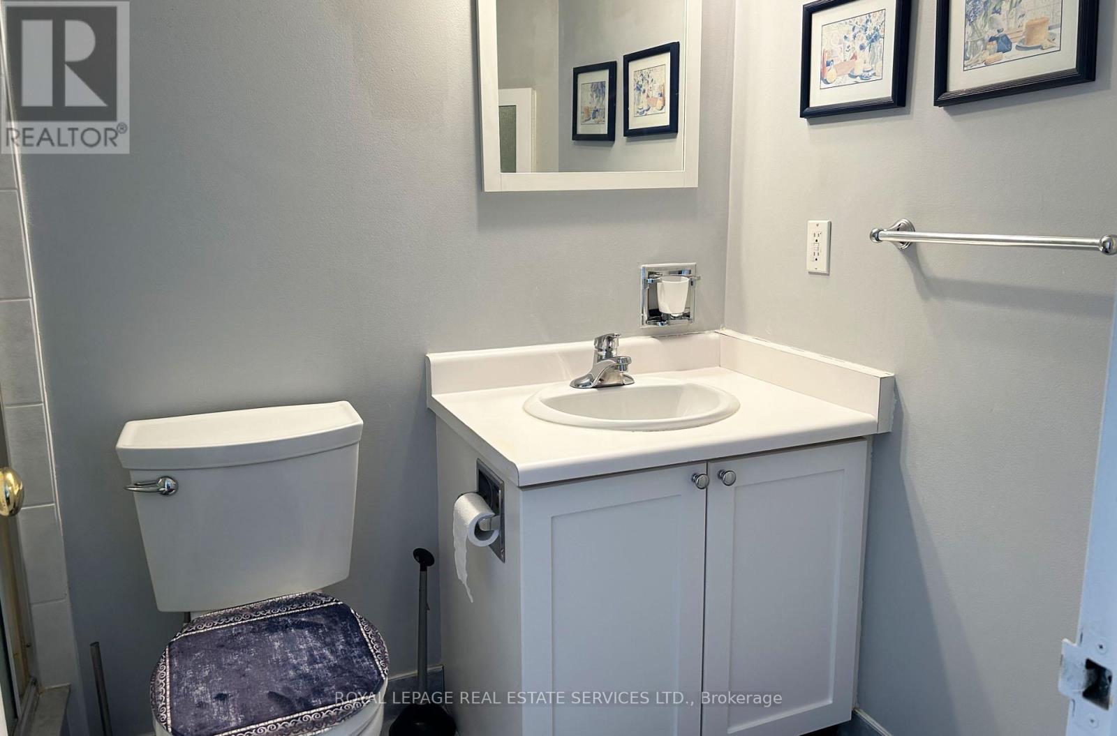 212 - 25 Fairview Road W, Mississauga, Ontario  L5B 3Y8 - Photo 14 - W12584532