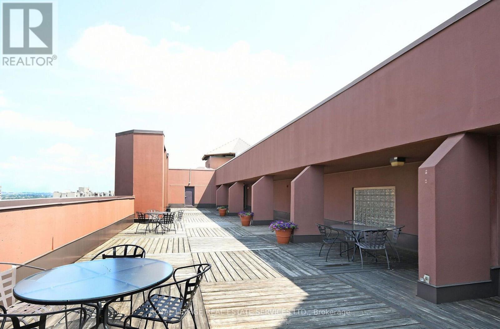 212 - 25 Fairview Road W, Mississauga, Ontario  L5B 3Y8 - Photo 24 - W12584532