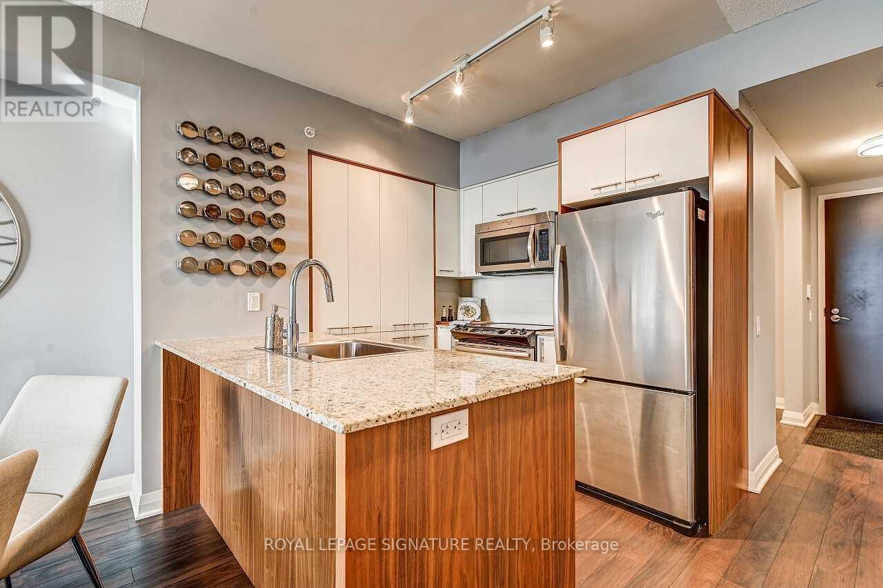 2405 - 5 Valhalla Inn Road, Toronto, Ontario  M9B 0B1 - Photo 11 - W12584534