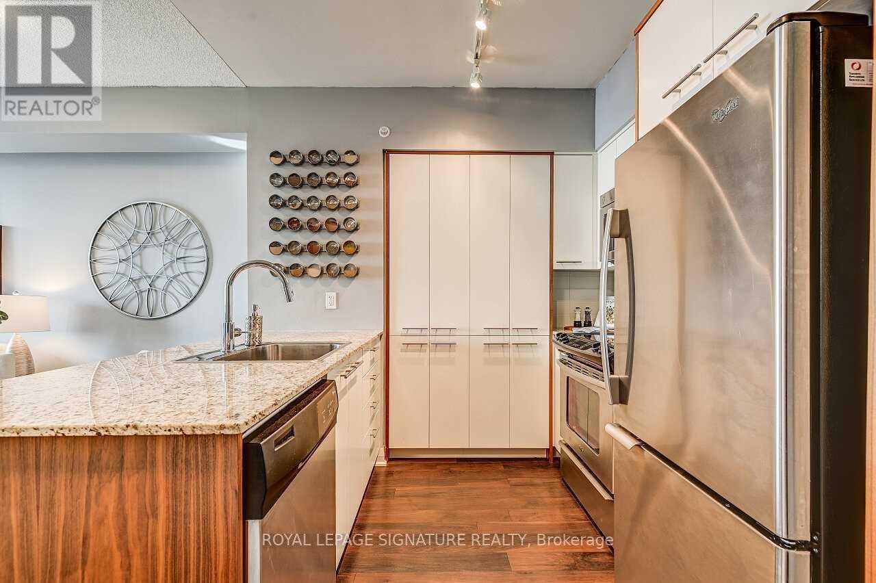 2405 - 5 Valhalla Inn Road, Toronto, Ontario  M9B 0B1 - Photo 12 - W12584534