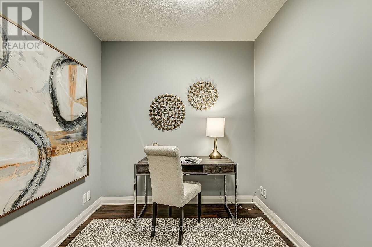 2405 - 5 Valhalla Inn Road, Toronto, Ontario  M9B 0B1 - Photo 13 - W12584534