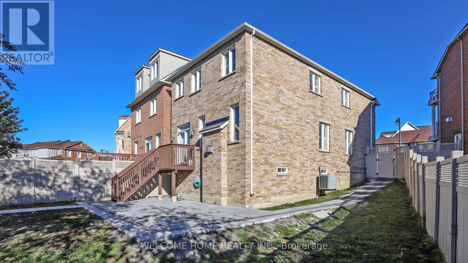 33 Fred Young Drive, Toronto, Ontario  M3L 0A1 - Photo 36 - W12584544