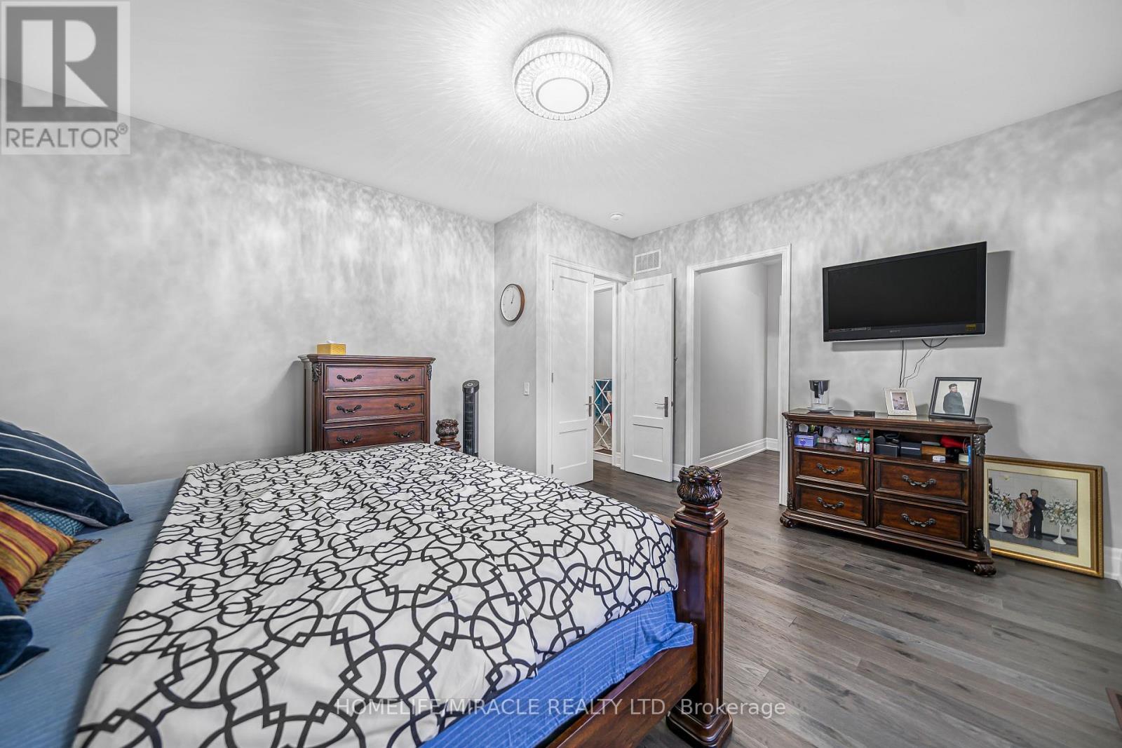 1215 Pondside Trail, Oakville, Ontario  L6M 5M6 - Photo 39 - W12584554