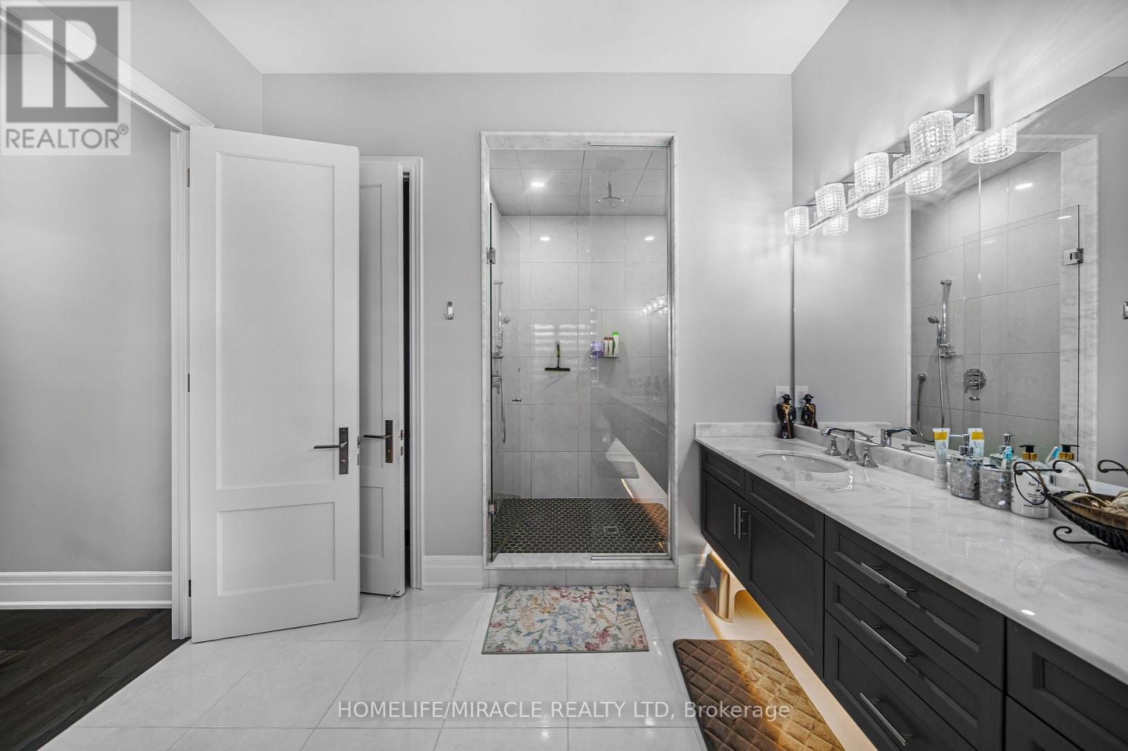 1215 Pondside Trail, Oakville, Ontario  L6M 5M6 - Photo 41 - W12584554