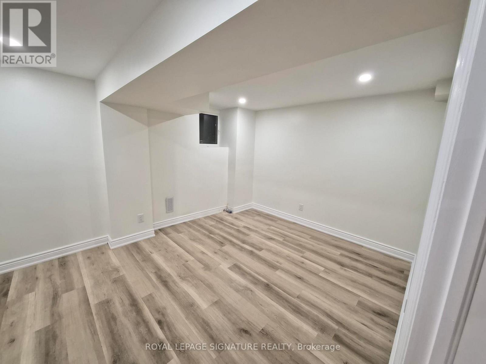 Bsmt - 362 Landsborough Avenue, Milton, Ontario  L9T 7Y5 - Photo 10 - W12584568