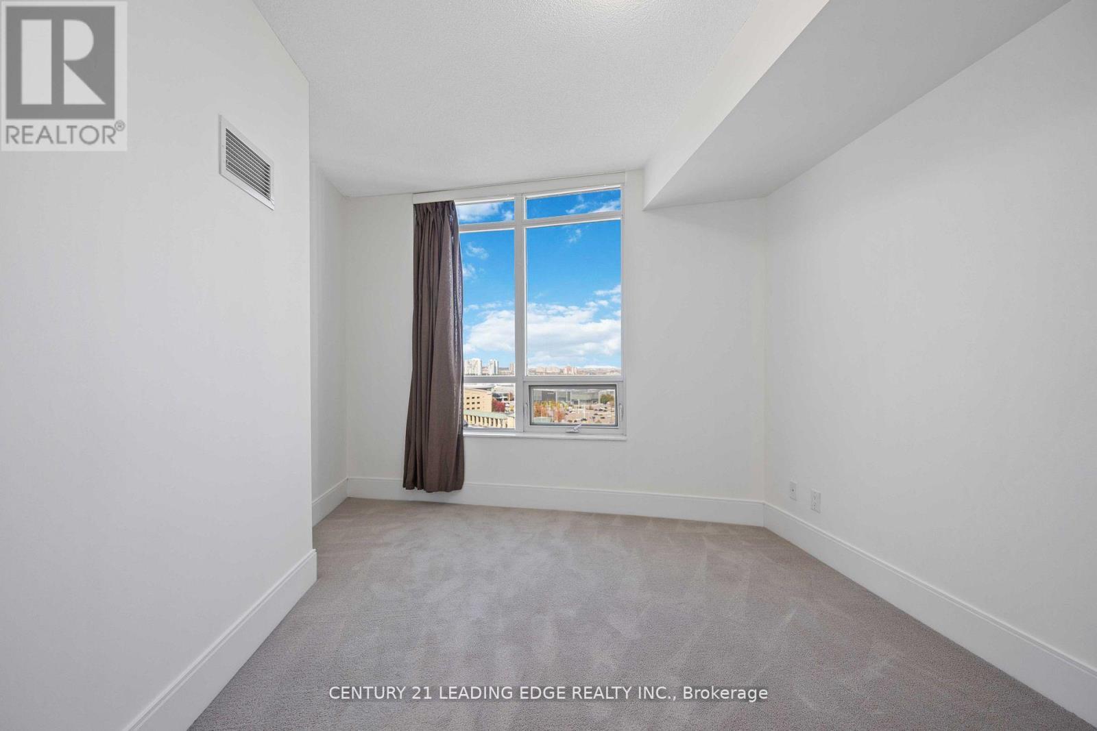 1506 - 330 Burnhamthorpe Road W, Mississauga, Ontario  L5B 0E1 - Photo 25 - W12584642