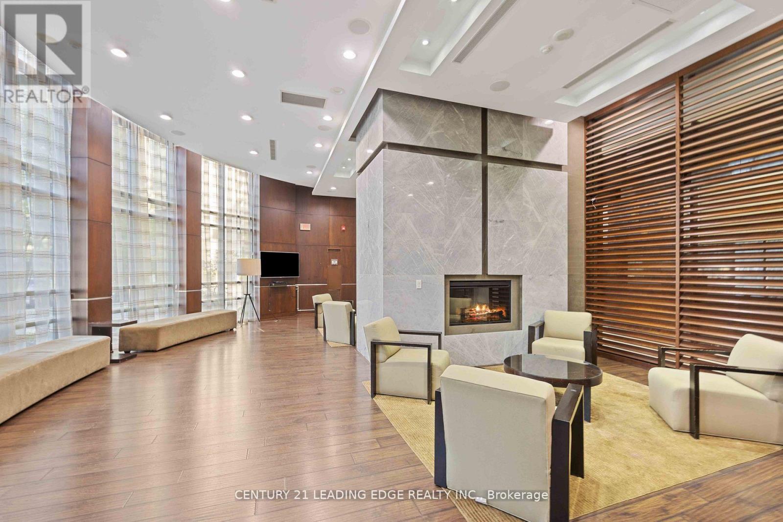 1506 - 330 Burnhamthorpe Road W, Mississauga, Ontario  L5B 0E1 - Photo 38 - W12584642