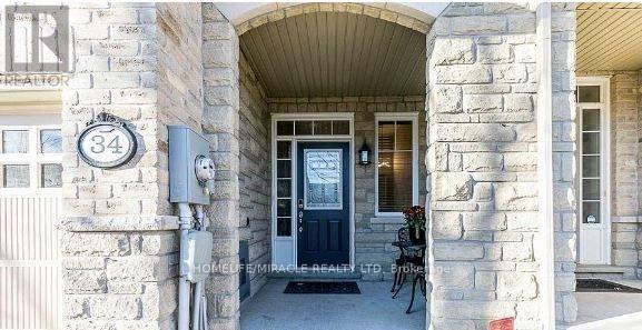 34 Cedarcrest Street, Caledon, Ontario  L7C 3P9 - Photo 2 - W12584686