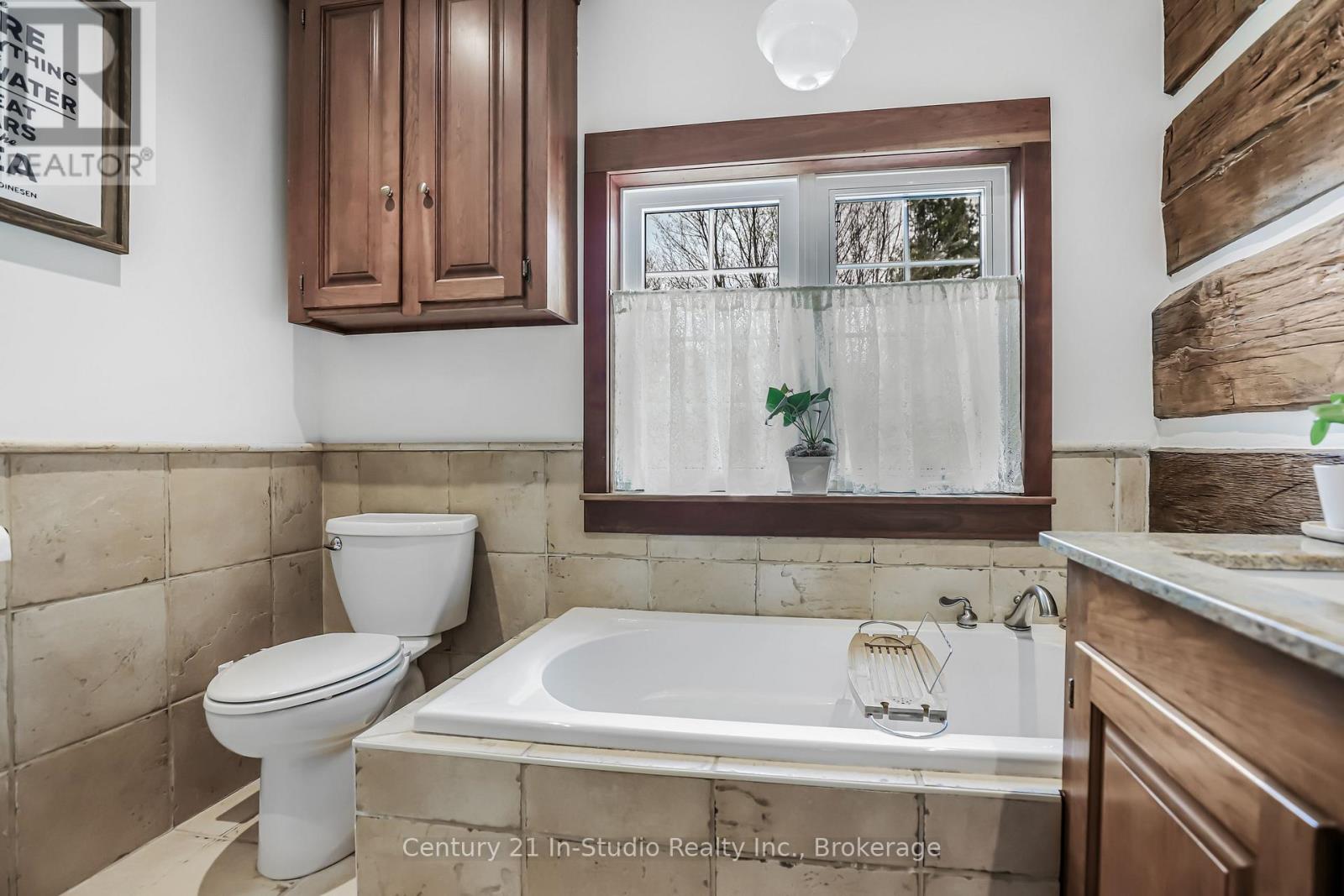 302051 Concession 2 Sdr, West Grey, Ontario  N4N 3B8 - Photo 18 - X12247755