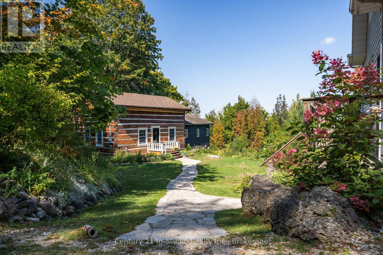 302051 Concession 2 Sdr, West Grey, Ontario  N4N 3B8 - Photo 2 - X12247755