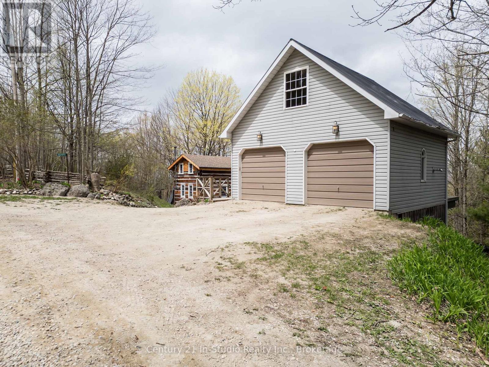 302051 Concession 2 Sdr, West Grey, Ontario  N4N 3B8 - Photo 25 - X12247755