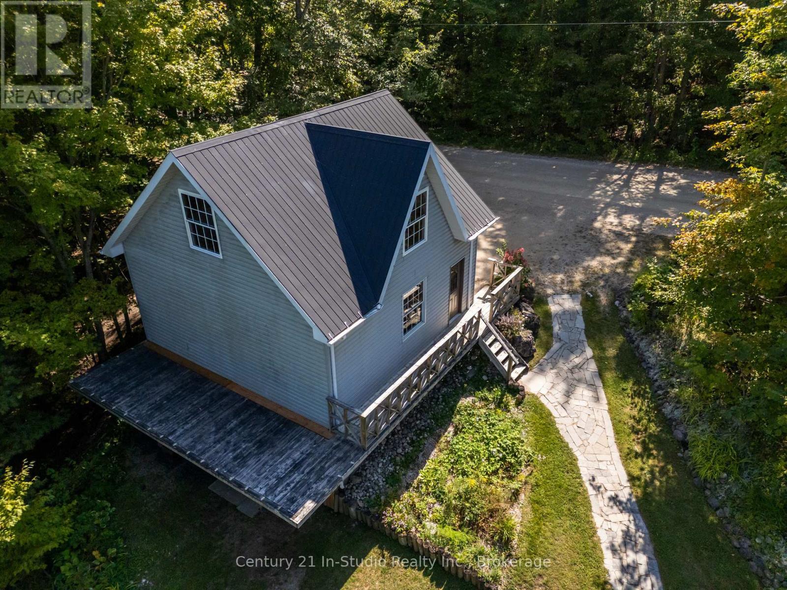 302051 Concession 2 Sdr, West Grey, Ontario  N4N 3B8 - Photo 38 - X12247755