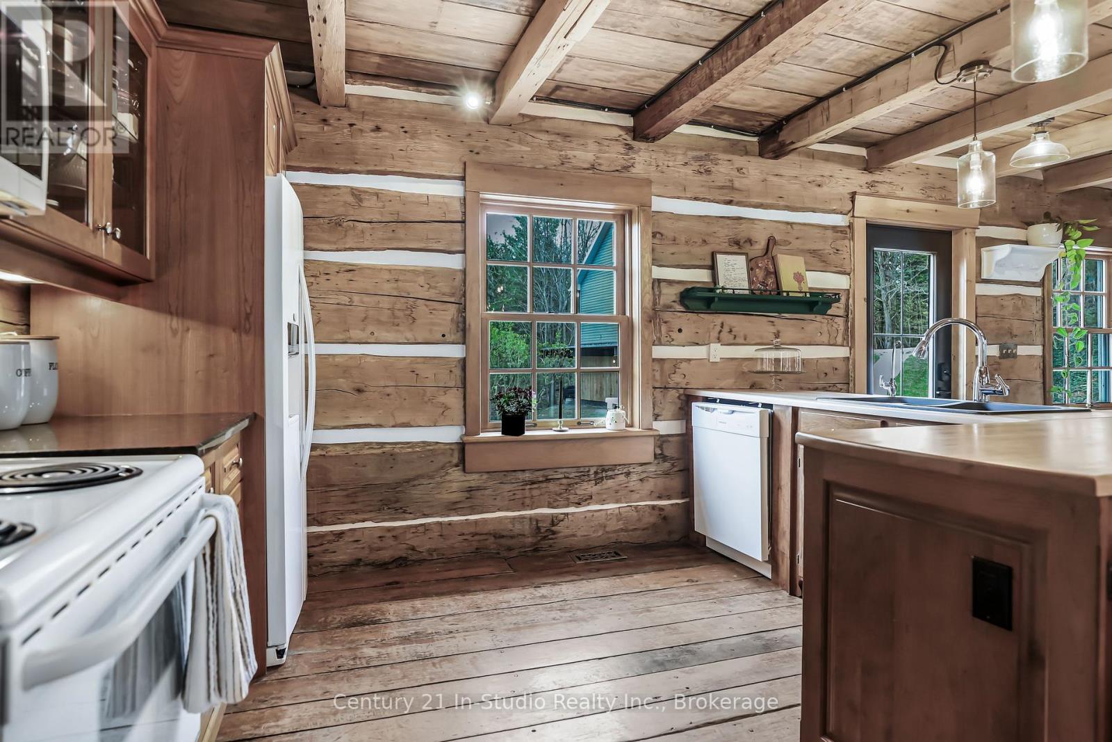 302051 Concession 2 Sdr, West Grey, Ontario  N4N 3B8 - Photo 8 - X12247755