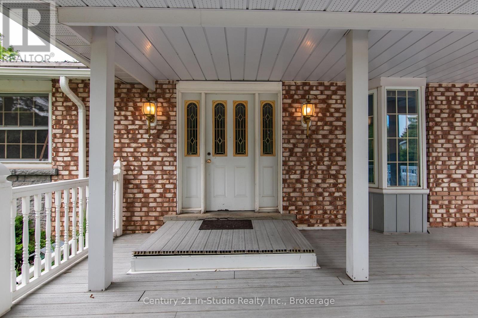 1116 Milne Drive, Kincardine, Ontario N2Z 1X4 - Photo 9 - X12313700