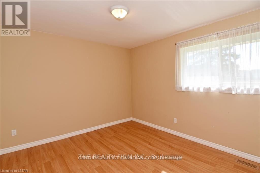 65 Irving Place, London East, Ontario  N5V 2H6 - Photo 13 - X12584732