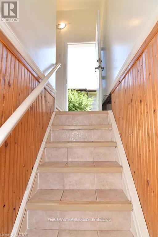 65 Irving Place, London East, Ontario  N5V 2H6 - Photo 14 - X12584732