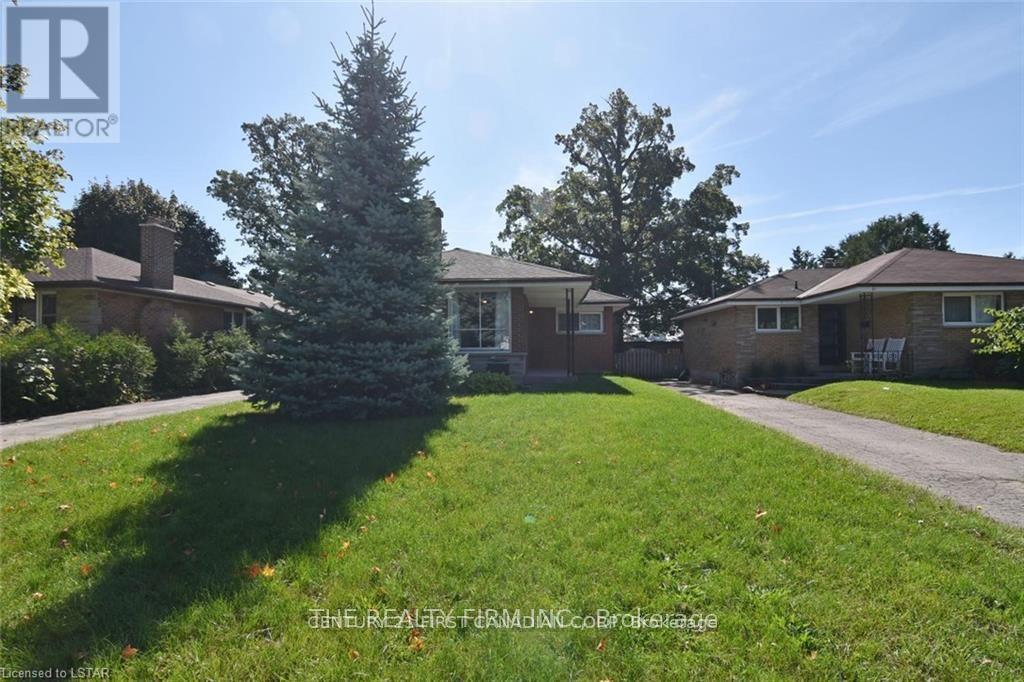 65 Irving Place, London East, Ontario  N5V 2H6 - Photo 2 - X12584732