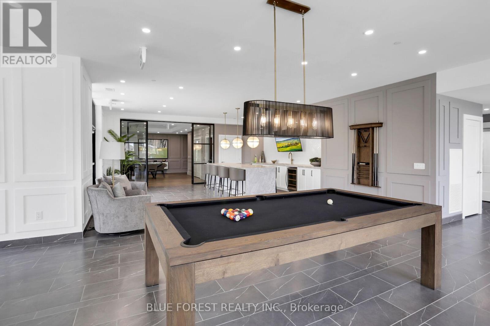 Photo 30 of 43 for 107 - 460 Callaway Road