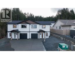 672 Sanderson Rd Ladysmith
