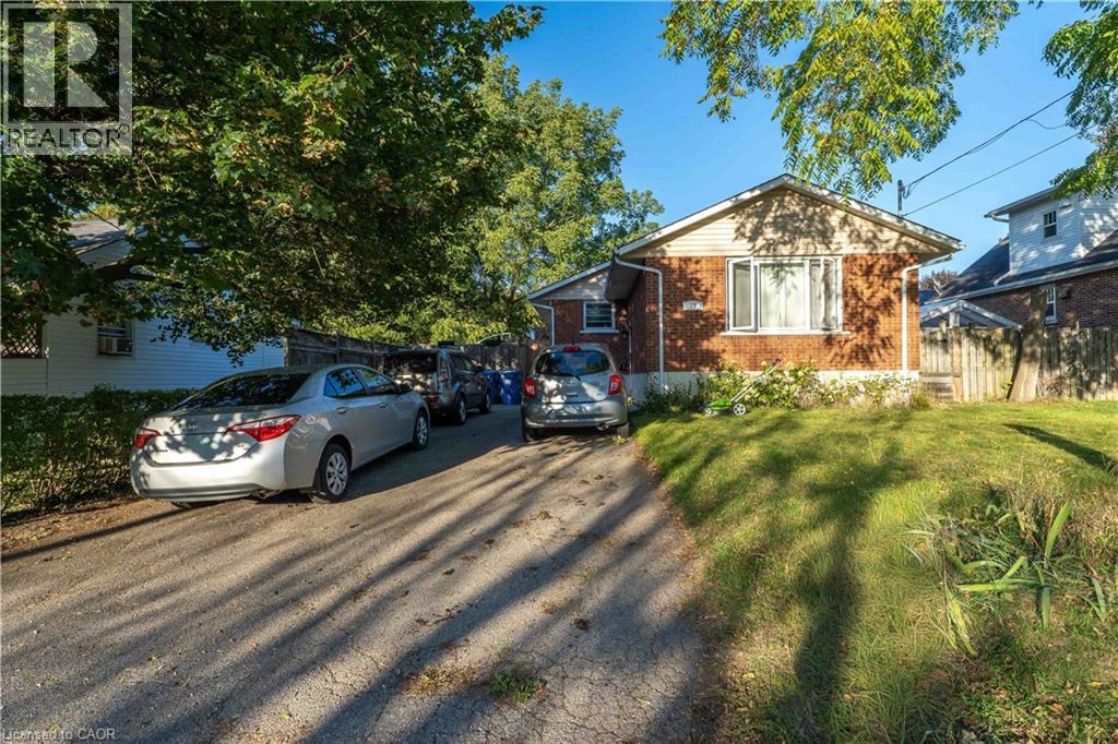 41 Alma Street N, Guelph, Ontario  N1H 5X2 - Photo 3 - 40790616