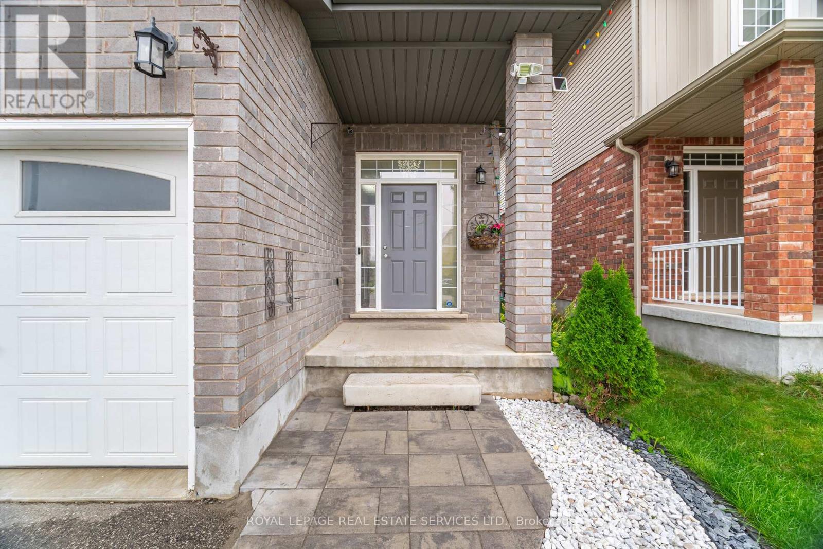 80 Sparrow Avenue, Cambridge, Ontario  N1T 0C5 - Photo 3 - X12584476