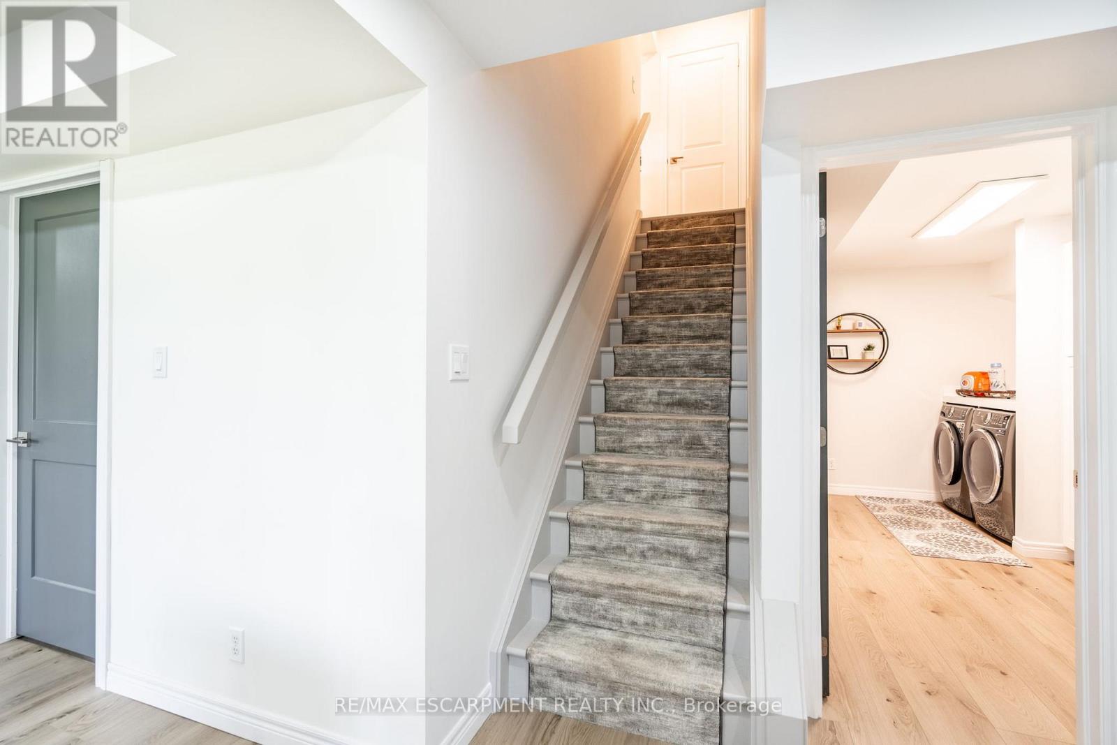 16 Whiting Drive, Brant, Ontario  N3L 0B2 - Photo 28 - X12584486