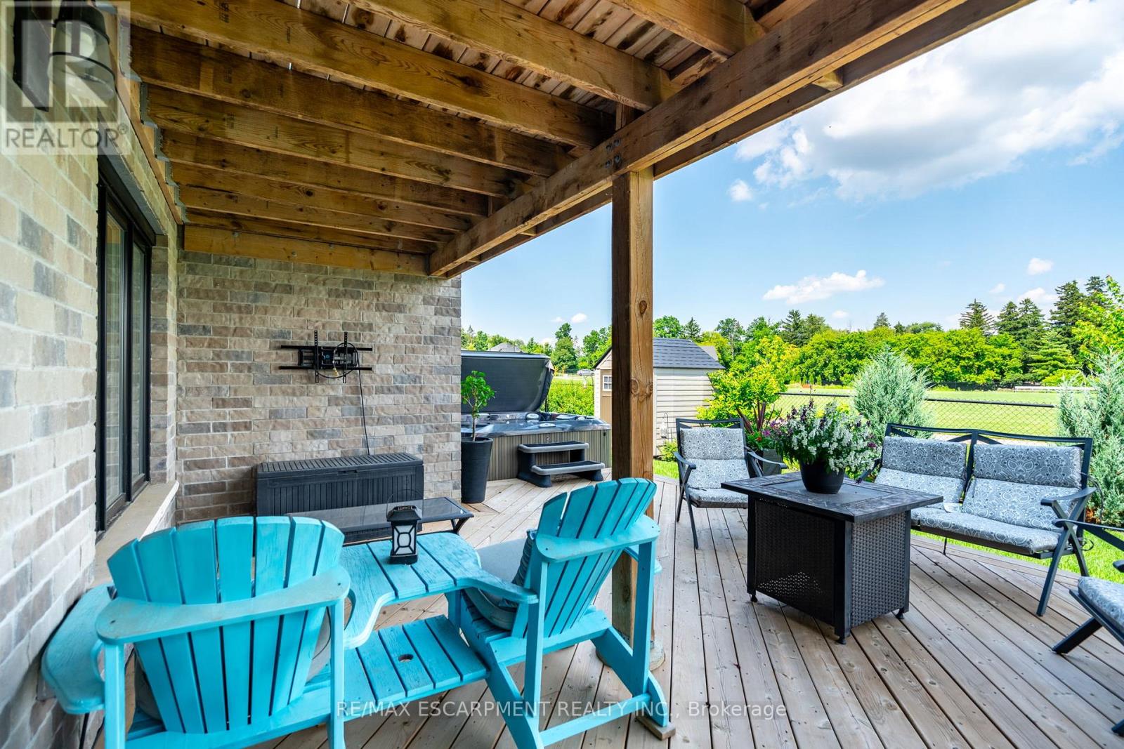 16 Whiting Drive, Brant, Ontario  N3L 0B2 - Photo 36 - X12584486