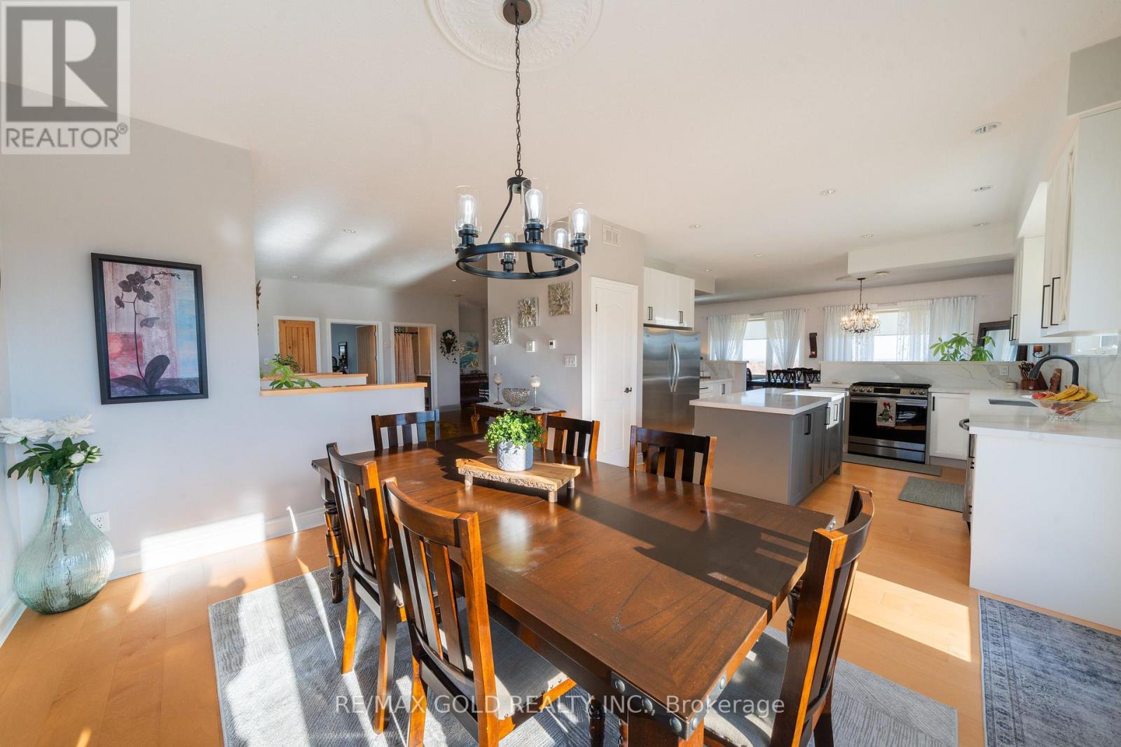 248203 5 Sideroad Road, Mono, Ontario  L9W 6L1 - Photo 12 - X12584524