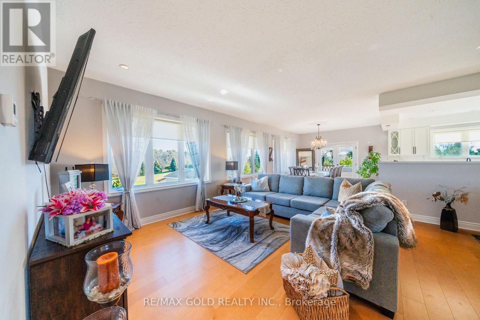 248203 5 Sideroad Road, Mono, Ontario  L9W 6L1 - Photo 21 - X12584524