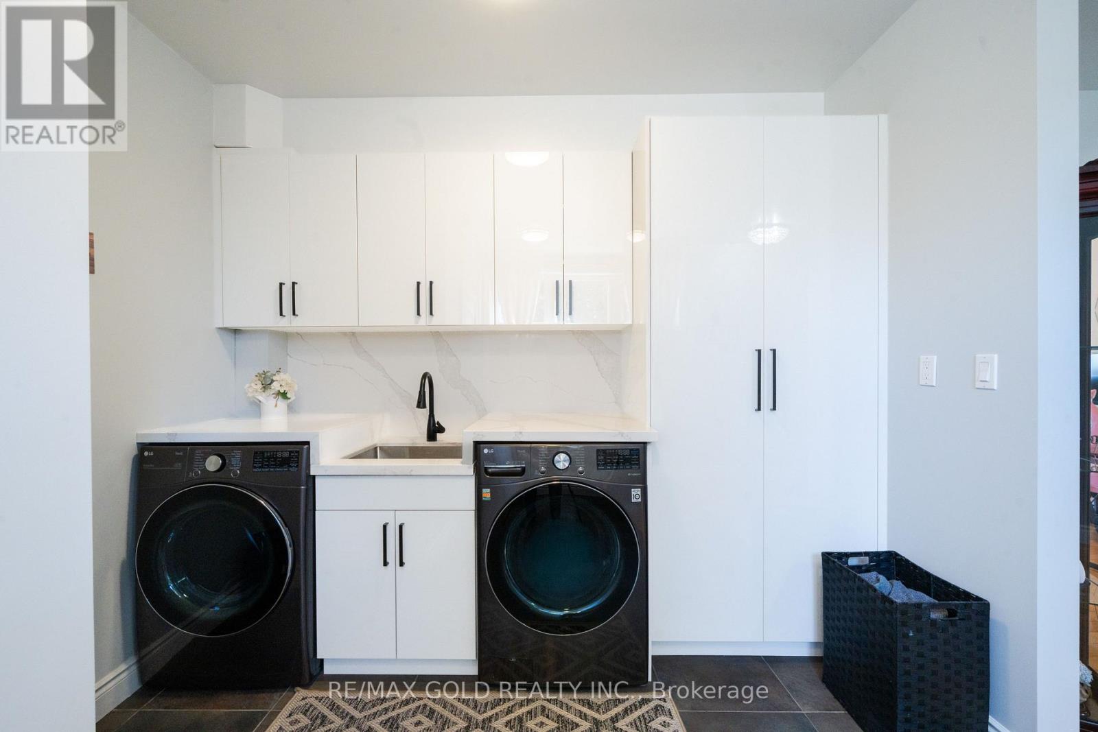 248203 5 Sideroad Road, Mono, Ontario  L9W 6L1 - Photo 36 - X12584524