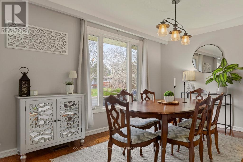 56 Elgar Avenue, Hamilton, Ontario  L9C 4E1 - Photo 13 - X12584632