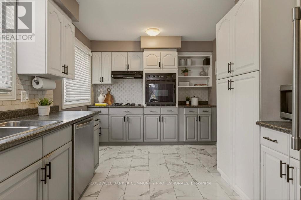 56 Elgar Avenue, Hamilton, Ontario  L9C 4E1 - Photo 18 - X12584632