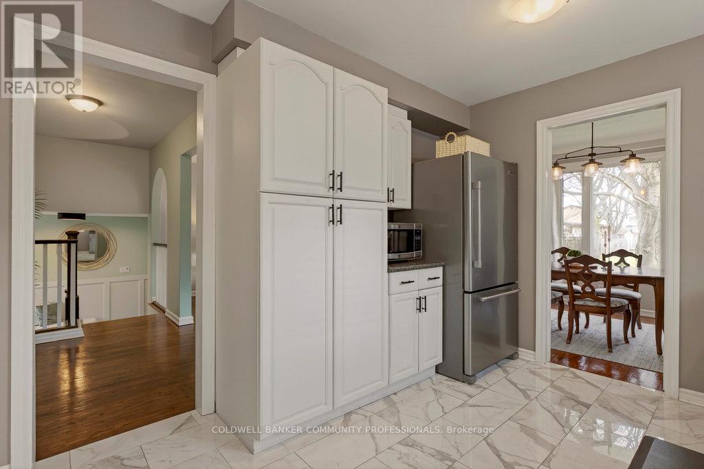 56 Elgar Avenue, Hamilton, Ontario  L9C 4E1 - Photo 21 - X12584632