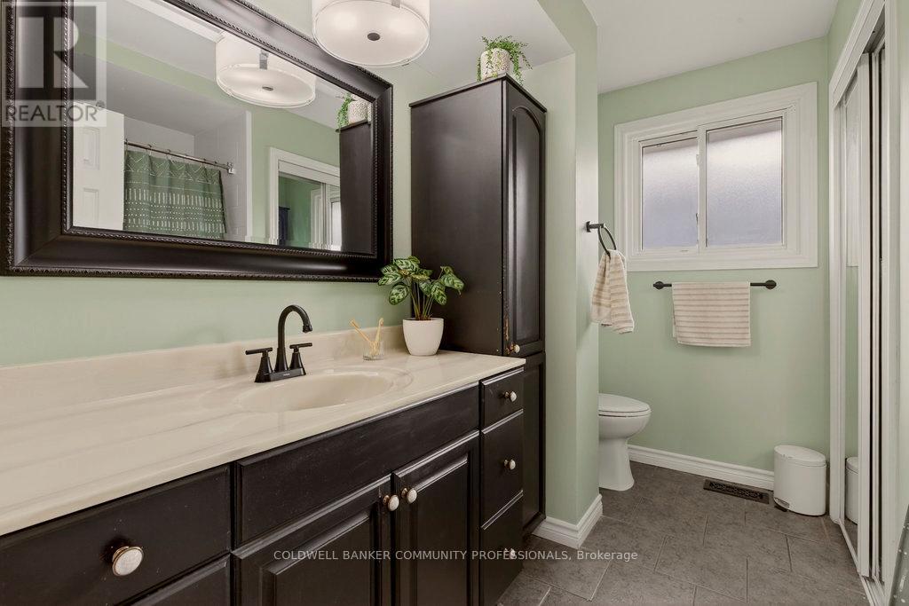 56 Elgar Avenue, Hamilton, Ontario  L9C 4E1 - Photo 28 - X12584632