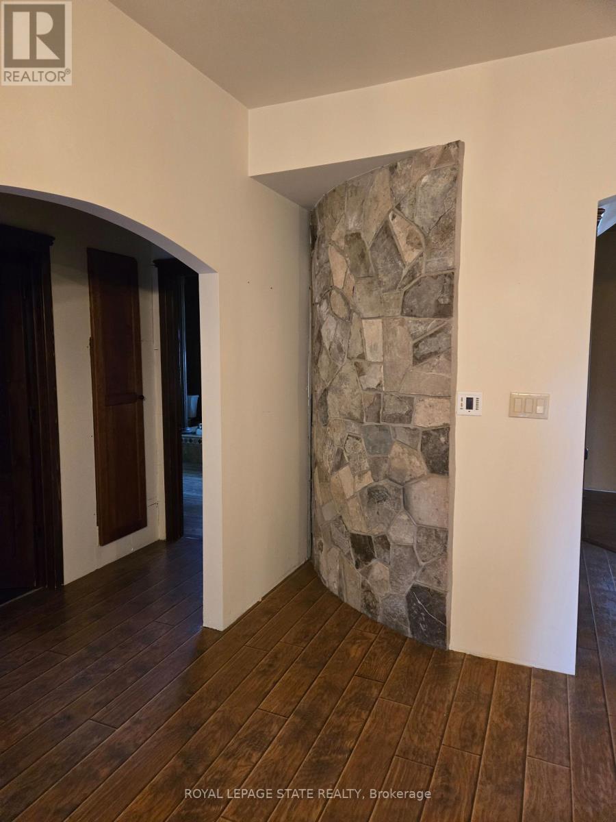 164 Thorold Road, Welland, Ontario  L3C 3V6 - Photo 13 - X12584652