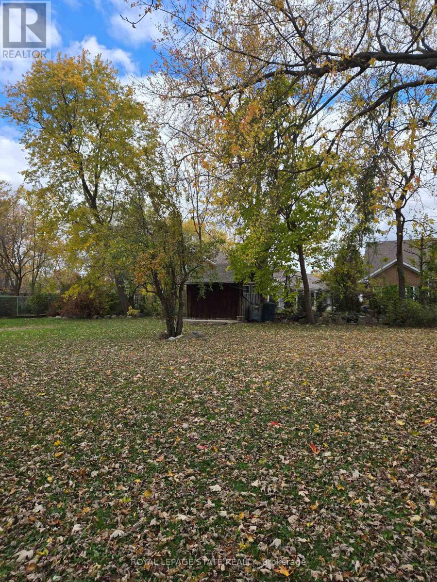 164 Thorold Road, Welland, Ontario  L3C 3V6 - Photo 4 - X12584652