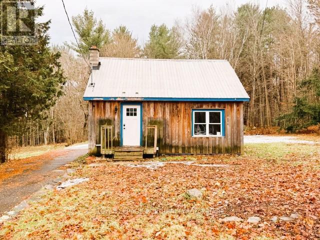 89 Town Line Road W, Huntsville, Ontario P1H 1S6 - Photo 1 - X12584658