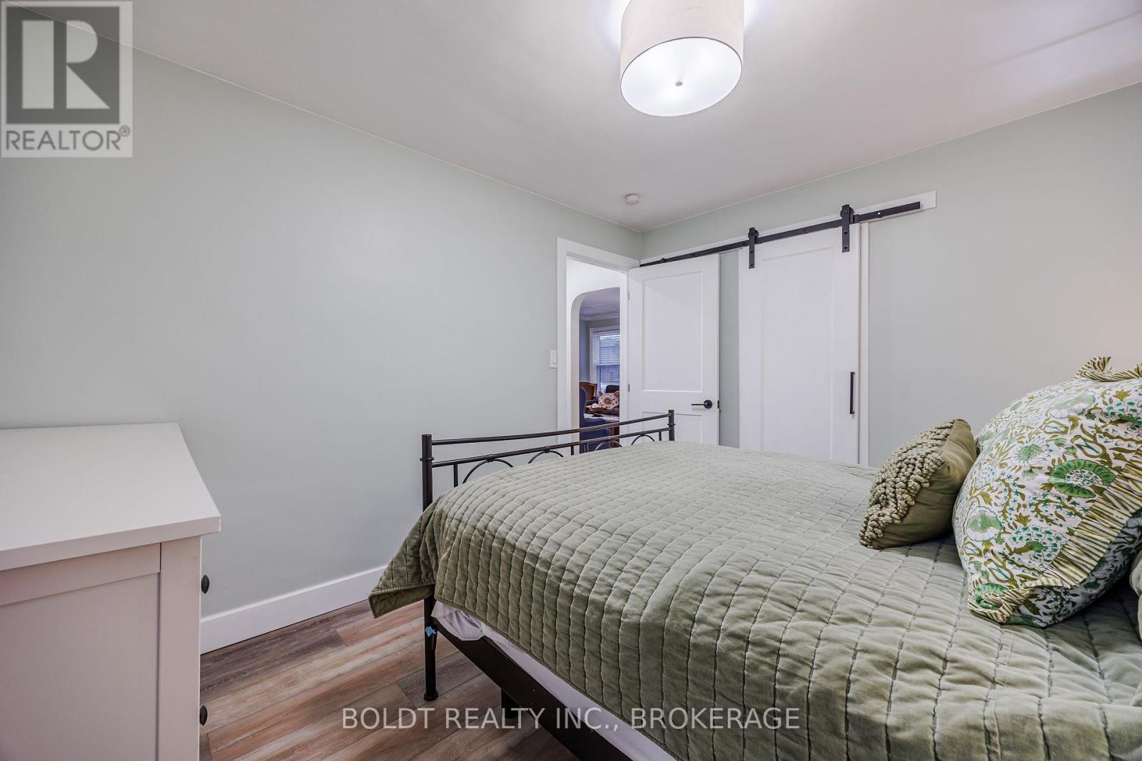 20 Keele Street, St. Catharines, Ontario L2T 1M9 - Photo 14 - X12584840