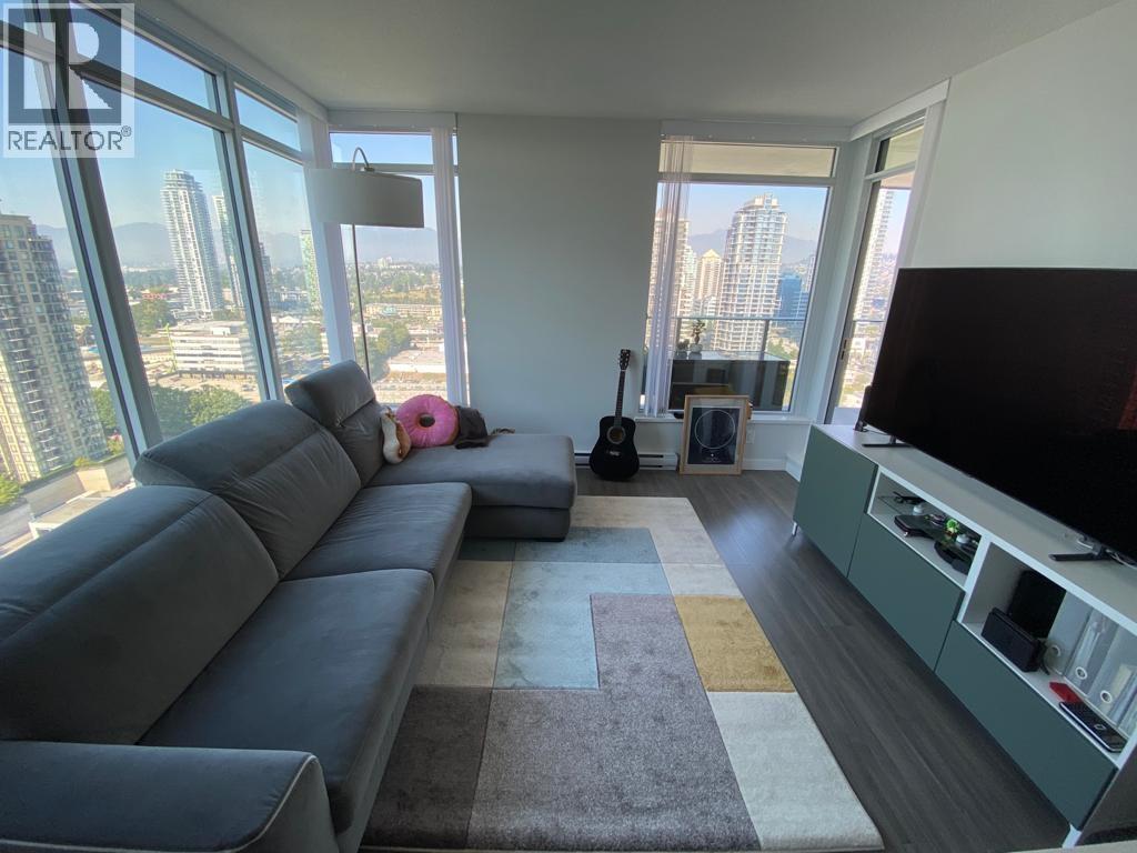 240x 2388 Madison Avenue, Burnaby, British Columbia  V5C 0K8 - Photo 1 - R3070826